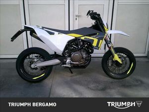 VENDO HUSQVARNA 701 SUPERMOTO (2021) USATA A BERGAMO (CODICE 9874130) - MOTO.IT