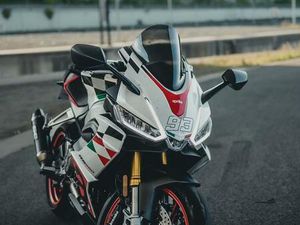 ② APRILLIA RS660 EXTREMA