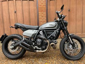 DUCATI SCRAMBLER NIGHTSHIFT 800 CC