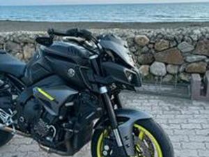 YAMAHA MT10