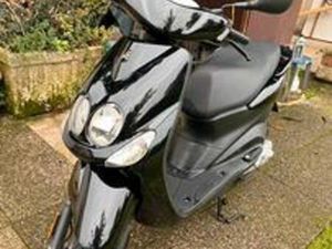 SCOOTER NEO&APOS;S YAMAHA 2011