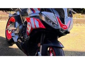 VENDO APRILIA TUONO 660 FACTORY (2022 - 24) USATA A PADOVA (CODICE 9874079) - MOTO.IT