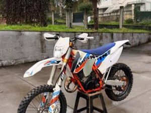 KTM - EXC 125 2015 SIX DAYS