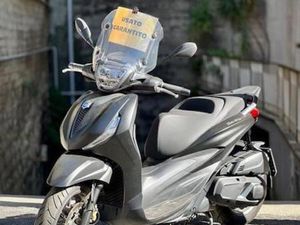VENDO PIAGGIO BEVERLY 400 ABS-ASR (2021 - 24) USATA A ROMA (CODICE 9874060) - MOTO.IT
