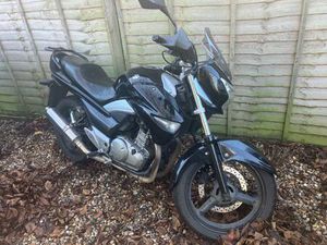 SUZUKI INAZUMA 250 248 CC