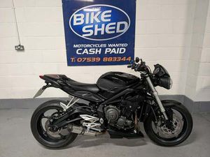 TRIUMPH STREET TRIPLE 765 S 2018 3 OWNERS 9K MILES FULL SERVICE HPI CLEAR