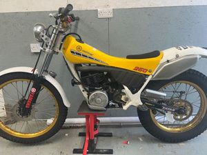 YAMAHA TY250