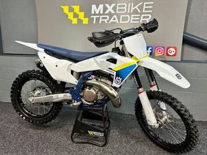 2025 HUSQVARNA TC 250 - 1.5 HOUR MINTER - 1 OWNER USED ONCE - SX YZ MC SXF CRF