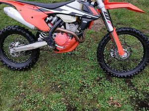 SPRZEDAM KTM350 EXCF 2017R OSTROLĘKA