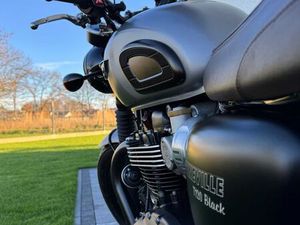 TRIUMPH BONNEVILLE T120 BLACK MATT, NISKI PRZEBIEG, STAN IDEALNY NYSA