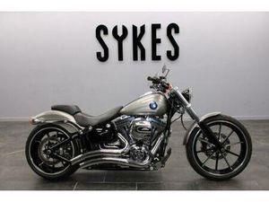 2016 HARLEY-DAVIDSON FXSB SOFTAIL BREAKOUT IN BILLETT SILVER