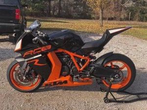 KTM RC8R 06.2012