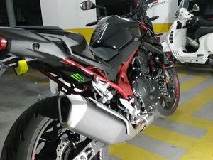HONDA HORNET 750 COM QUICK SHIFT SÃO SEBASTIÃO