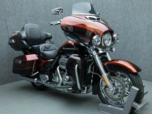2014 HARLEY DAVIDSON FLHTKSE CVO ULTRA LIMITED W/ABS