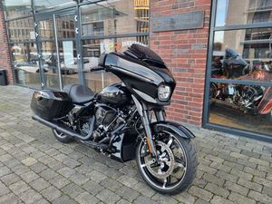 HARLEY-DAVIDSON STREET GLIDE 117 MIT JEKILL & HYDE