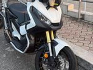 HONDA X-ADV 750 2018