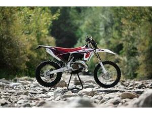 FANTIC XE 300 (2025) — MOTOREN | OVERIGE MERKEN — MARKTPLAATS