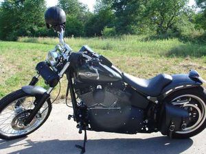 HARLEY-DAVIDSON NIGHT TRAIN