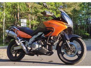 SUZUKI V-STROM DL 1000