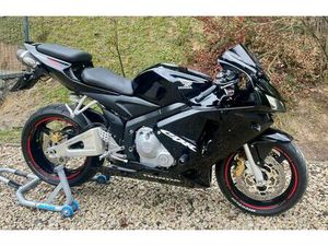 HONDA CBR 600RR A2 PC37 GROMNIK