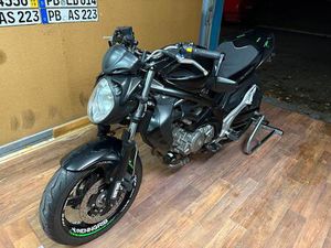 SUZUKI SFV 650 A GLADIUS (A2)