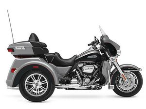 2017 HARLEY-DAVIDSON® FLHTCUTG - TRI GLIDE® ULTRA