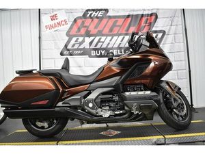 2018 HONDA GOLD WING AUTOMATIC DCT PEARL STALLION BROWN