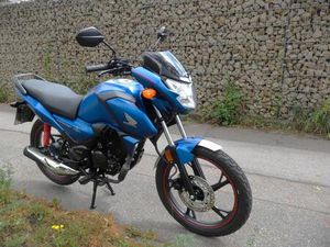 HONDA CB 125 F, TOP ZUSTAND, NUR 220 KM
