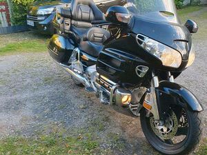 GOLDWING 1800