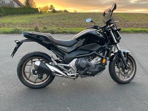 HONDA NC 750 SD DCT, AUTOMATIK, 48 PS (35 KW)