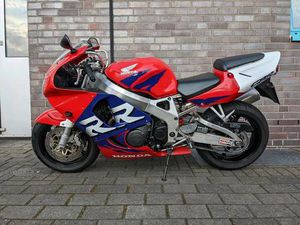 HONDA CBR 900 RR FIREBLADE SC33
