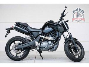 YAMAHA MT 03