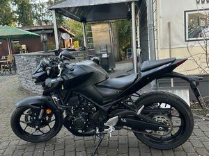 YAMAHA MT 03