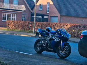 YAMAHA R1 RN12