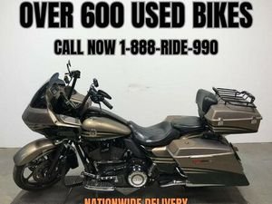 2013 HARLEY-DAVIDSON® FLTRXSE2 - CVO™ ROAD GLIDE® CUSTOM®