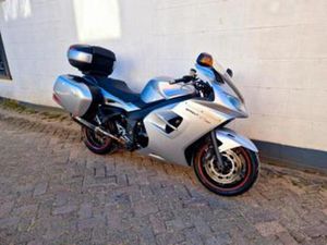 TRIUMPH SPRINT GT 1050 ABS, ZEER NETJES! INCL. KOFFERSET. — MOTOREN | TRIUMPH — MARKTPLAATS