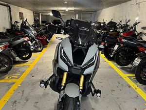 HONDA X-ADV 2022 FULL OPTION