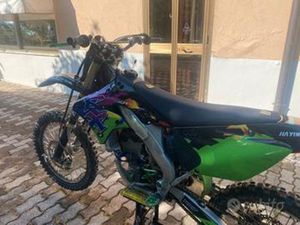 KAWASAKI KXF 250