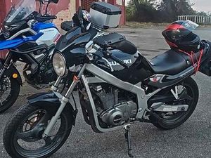 SUZUKI - GS 500E