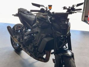 YAMAHA MT-09 – 2025 – ÉTAT IMPECCABLE – 2 500 KM