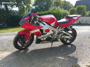 YAMAHA R1 YZF 2000