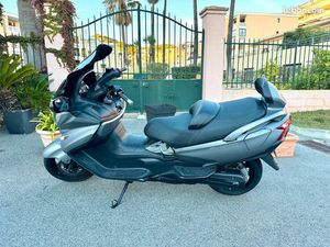 SCOOTER BURGMANN650 EXÉCUTIVE