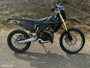 MOTO 50 CC RIEJU MRT PRO