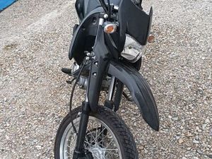 MOTO SUZUKI DR125SM