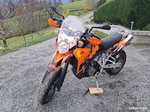 KTM 950 SUPERMOTO