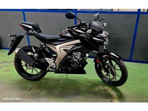 SUZUKI GSXS 125 NEUVE