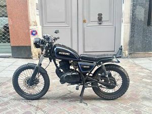 SUZUKI GN 125