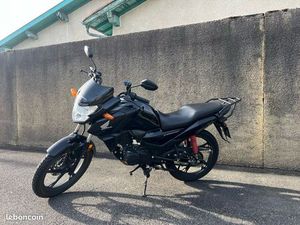HONDA CB125F 2024