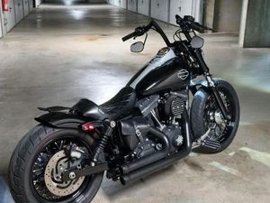 DYNA STREETBOB HARLEY DAVIDSON