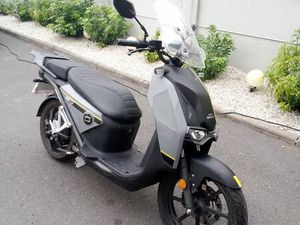 SCOOTER ÉLECTRIQUE 125